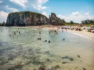praia da guarita em torres