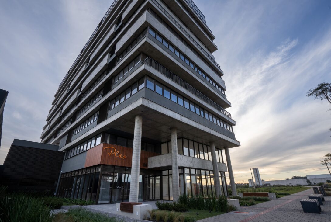 parque-una-condominio-corporativo-plex-hub-corporativo-pelotas
